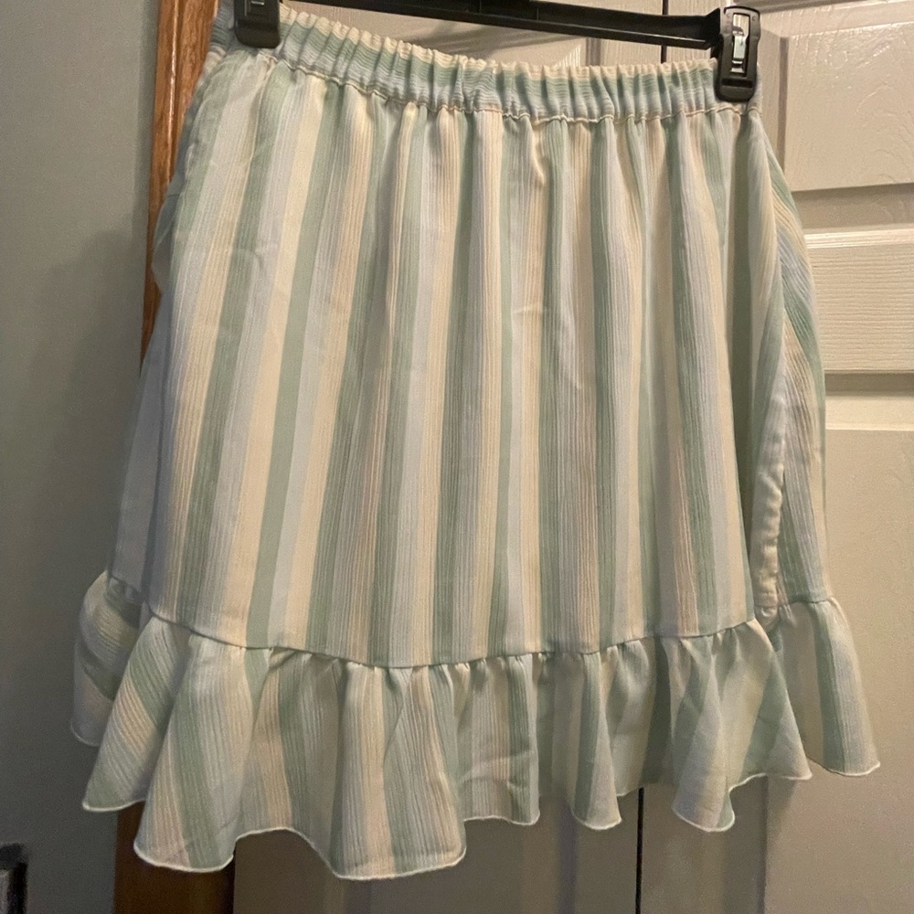 Lauren Conrad ruffle striped skirt